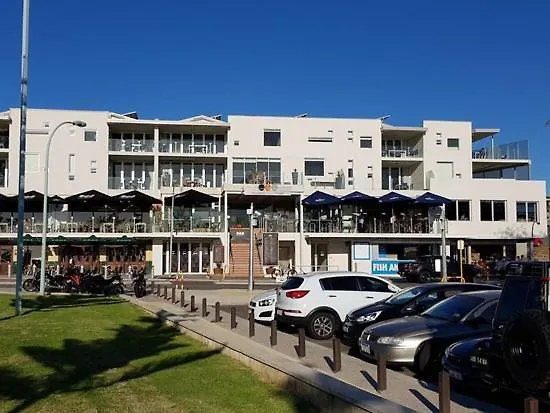 Mullaloo B & B Perth 2*,